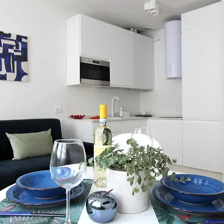 Bertahaus - In Centro Storico Apartment Desenzano del Garda